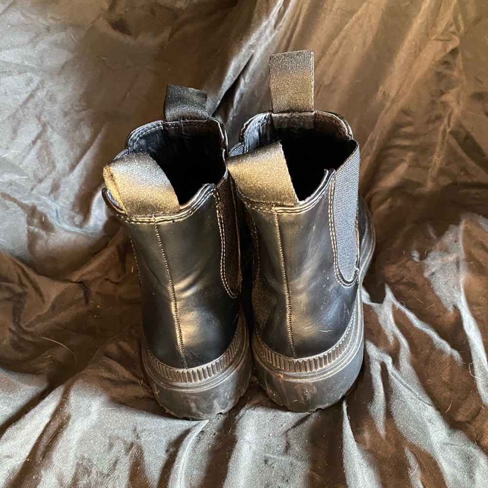 H&M, Ladies boots, black,size 39 - Picture 5 of 15